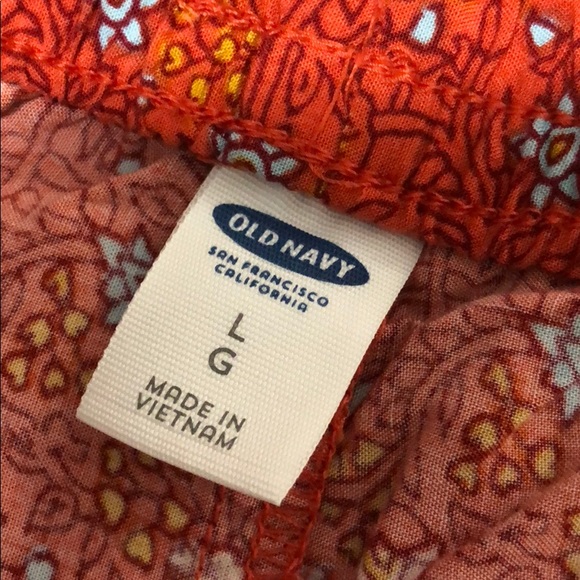 Shorts - Picture 2 of 3